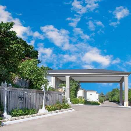 Days Inn By Wyndham Suites Fredericksburg Dış mekan fotoğraf