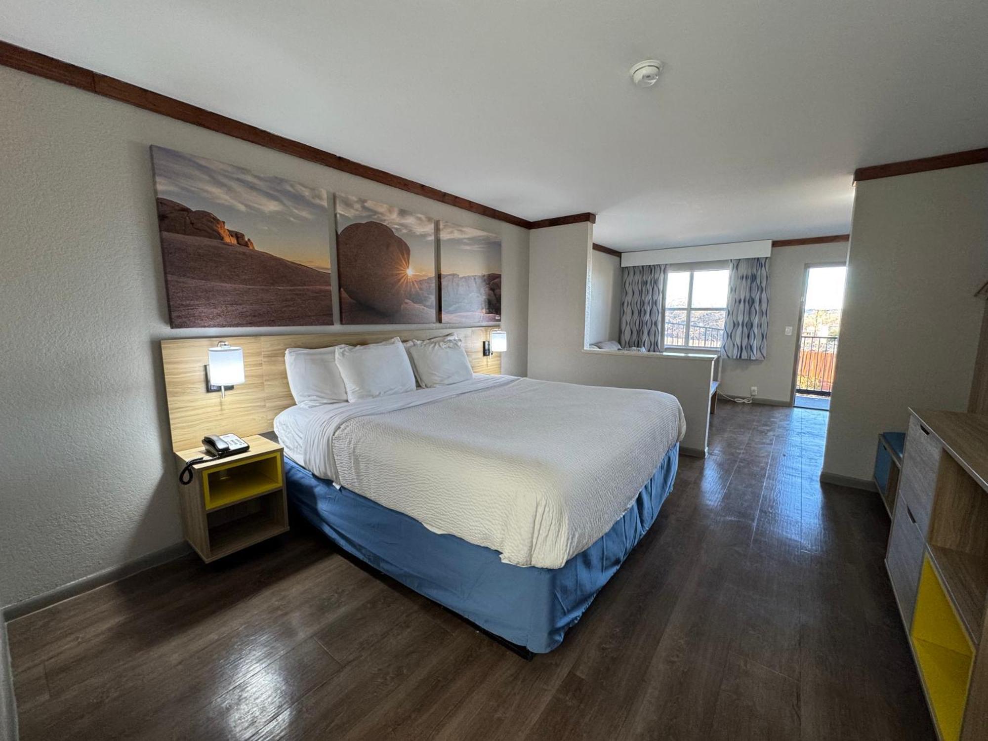 Days Inn By Wyndham Suites Fredericksburg Dış mekan fotoğraf